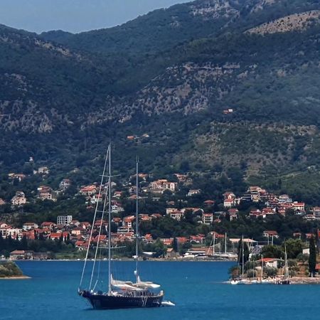 Luxury Apartment Maja Tivat Bagian luar foto