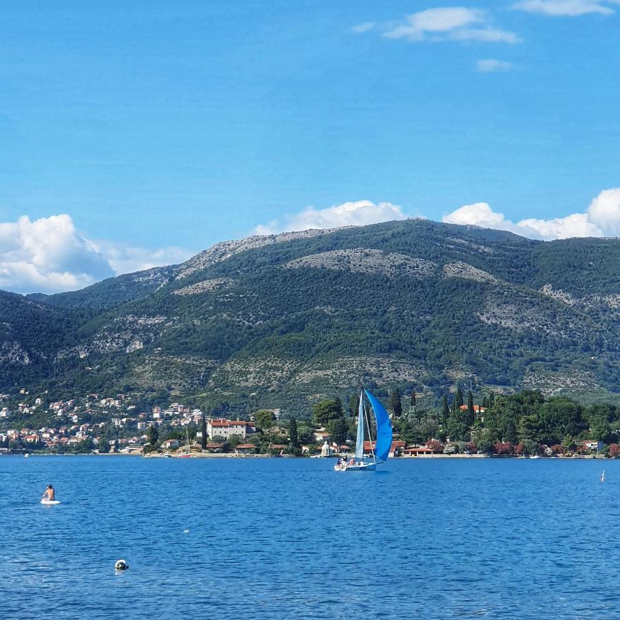 Luxury Apartment Maja Tivat Bagian luar foto