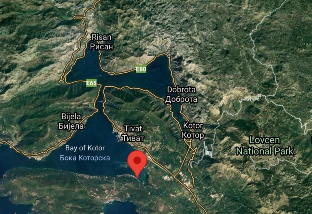 Luxury Apartment Maja Tivat Bagian luar foto