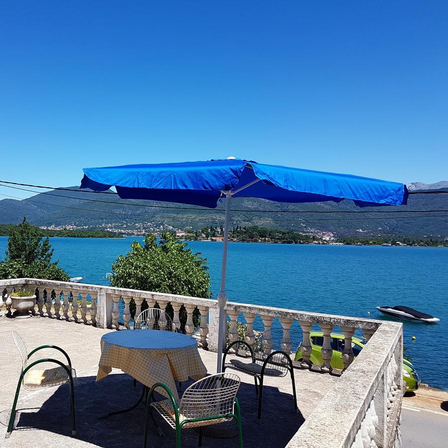 Luxury Apartment Maja Tivat Bagian luar foto